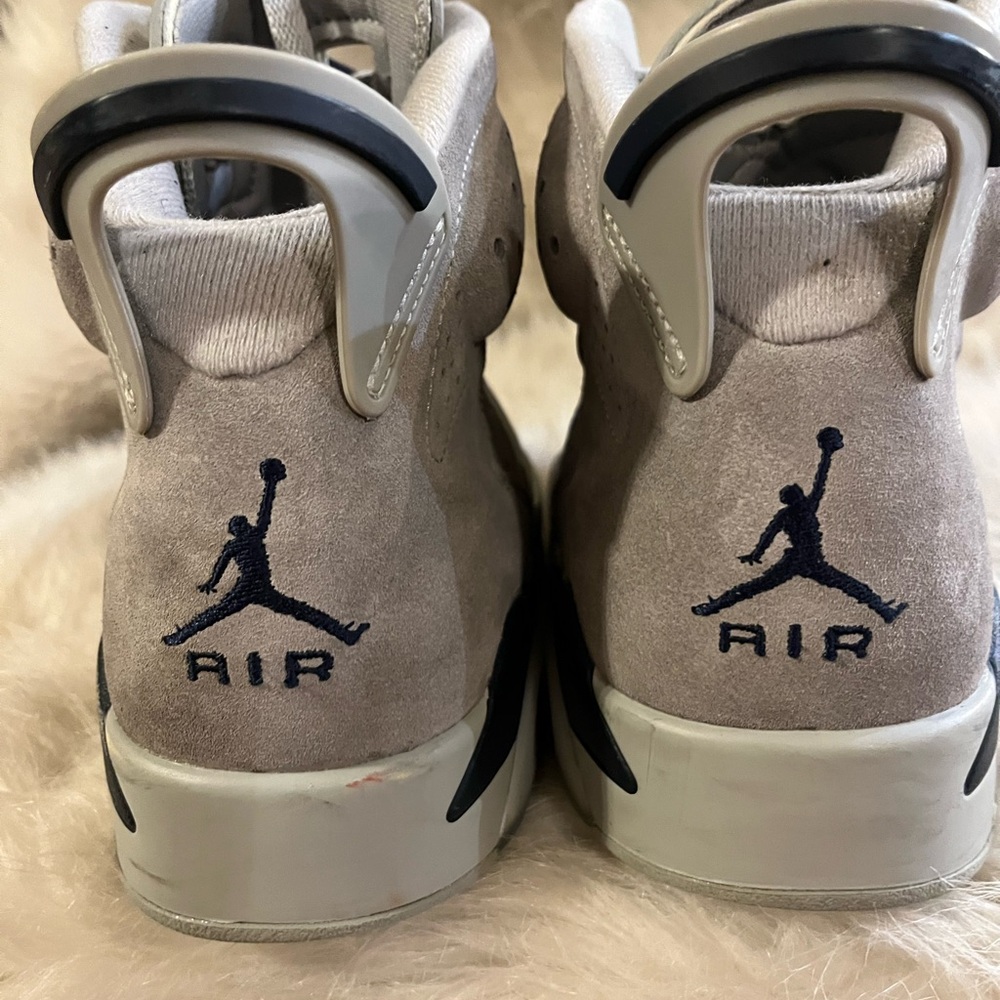 Jordan 6 Retro Suede Sneakers in Light Gray Navy Blue Size 7.5 men’s OG Retro - Picture 5 of 9